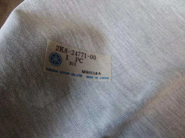 Yamaha Sitzbank Sitzbezug IT250 IT400 IT425 YZ250 YZ400 2K8-24771-00 Original